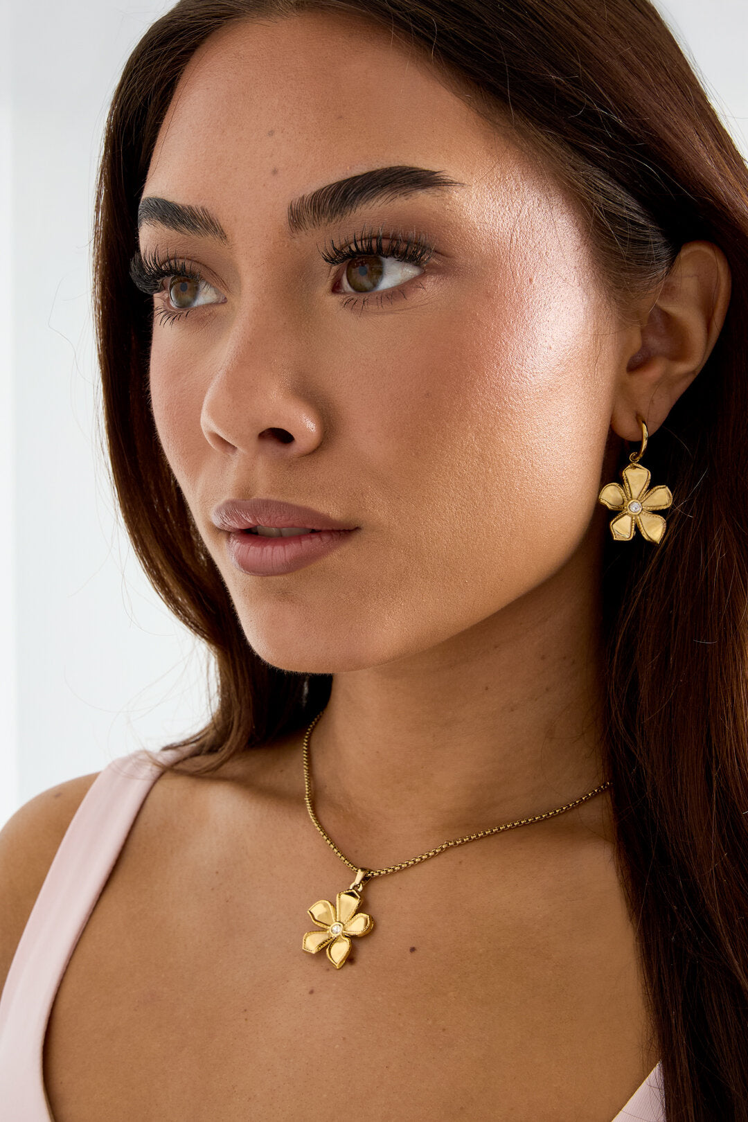 Stainless steel flower drop earrings