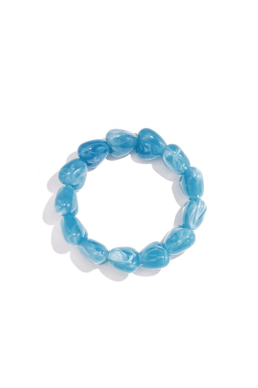Beaded bracelet with large heart beads
