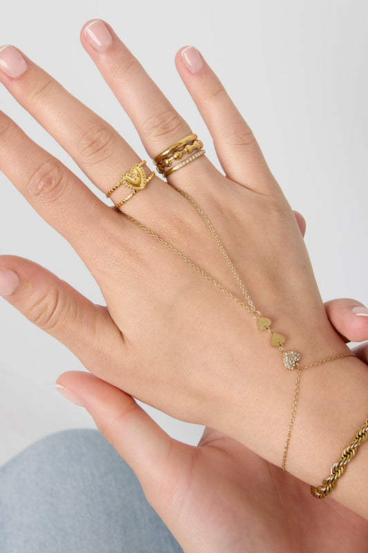 Adjustable double ring with heart