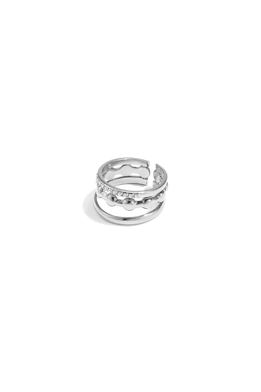 3-layer ring with round details and stones